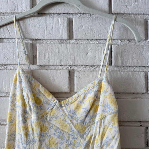 Aritzia Sunday Best Bustier midi dress Yellow Floral Midi Dress - Picture 7 of 13